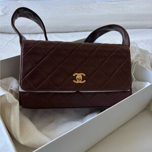 Vintage Classic Chanel Flap Bag from the 90s